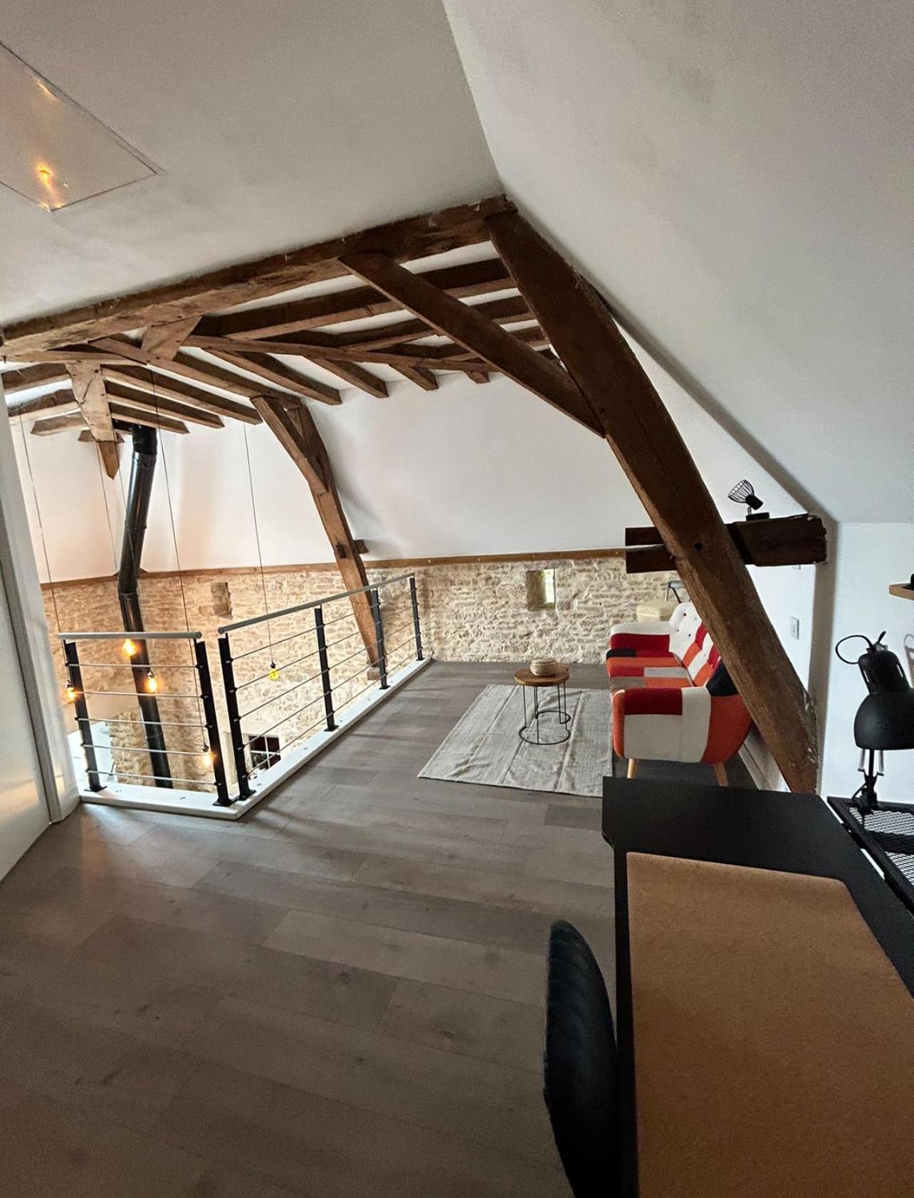 Le Gite Du Chateau Mouton Chatenoy-le-Royal Zewnętrze zdjęcie