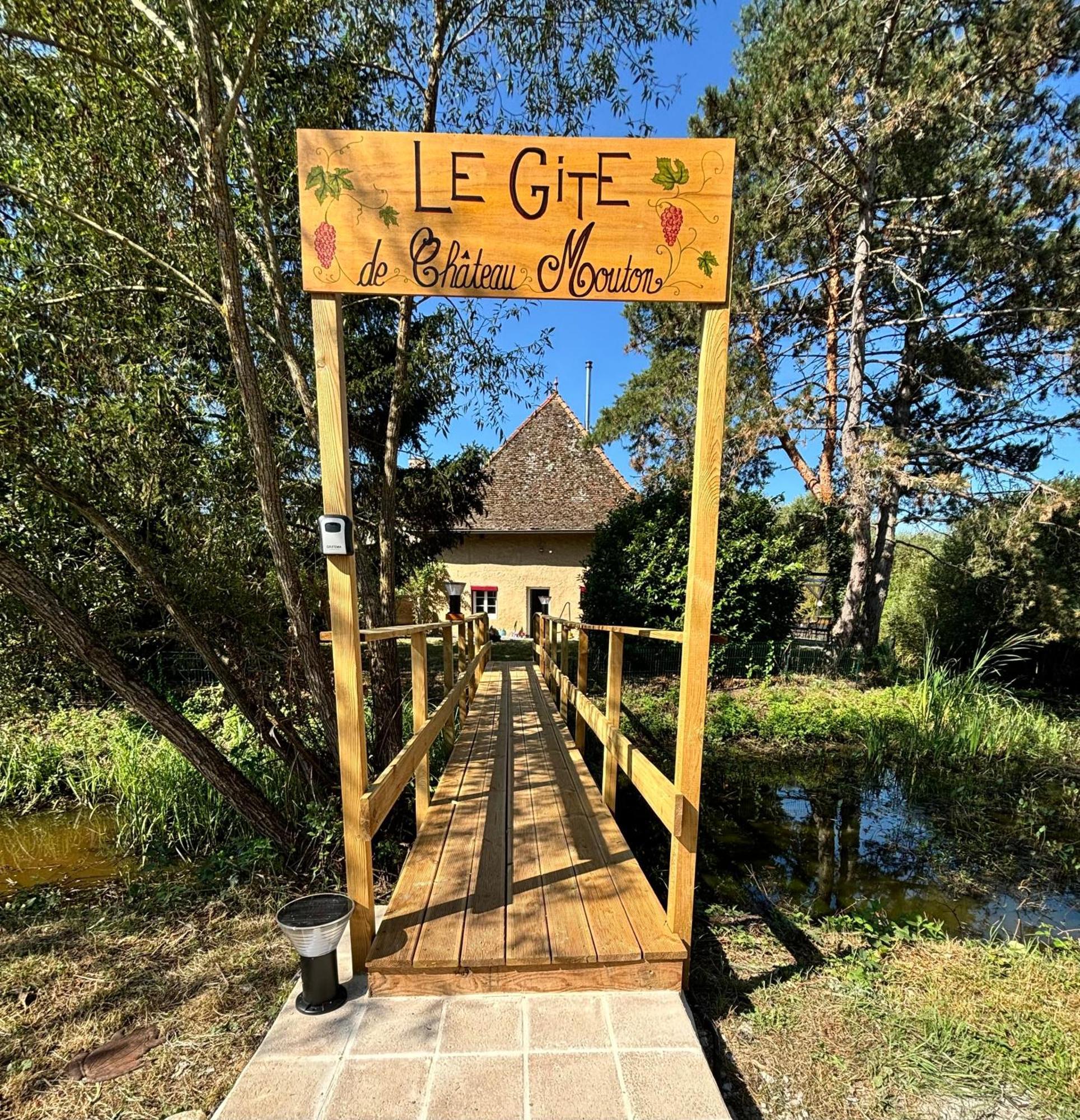 Le Gite Du Chateau Mouton Chatenoy-le-Royal Zewnętrze zdjęcie